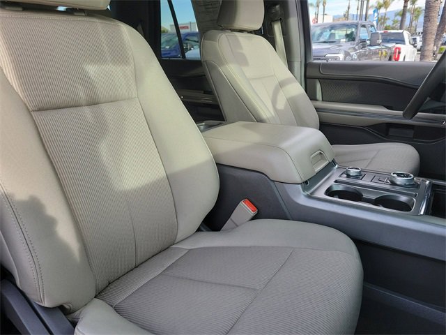 Certified 2021 Ford Expedition XLT w/ FX4 Off-Road Package image 23