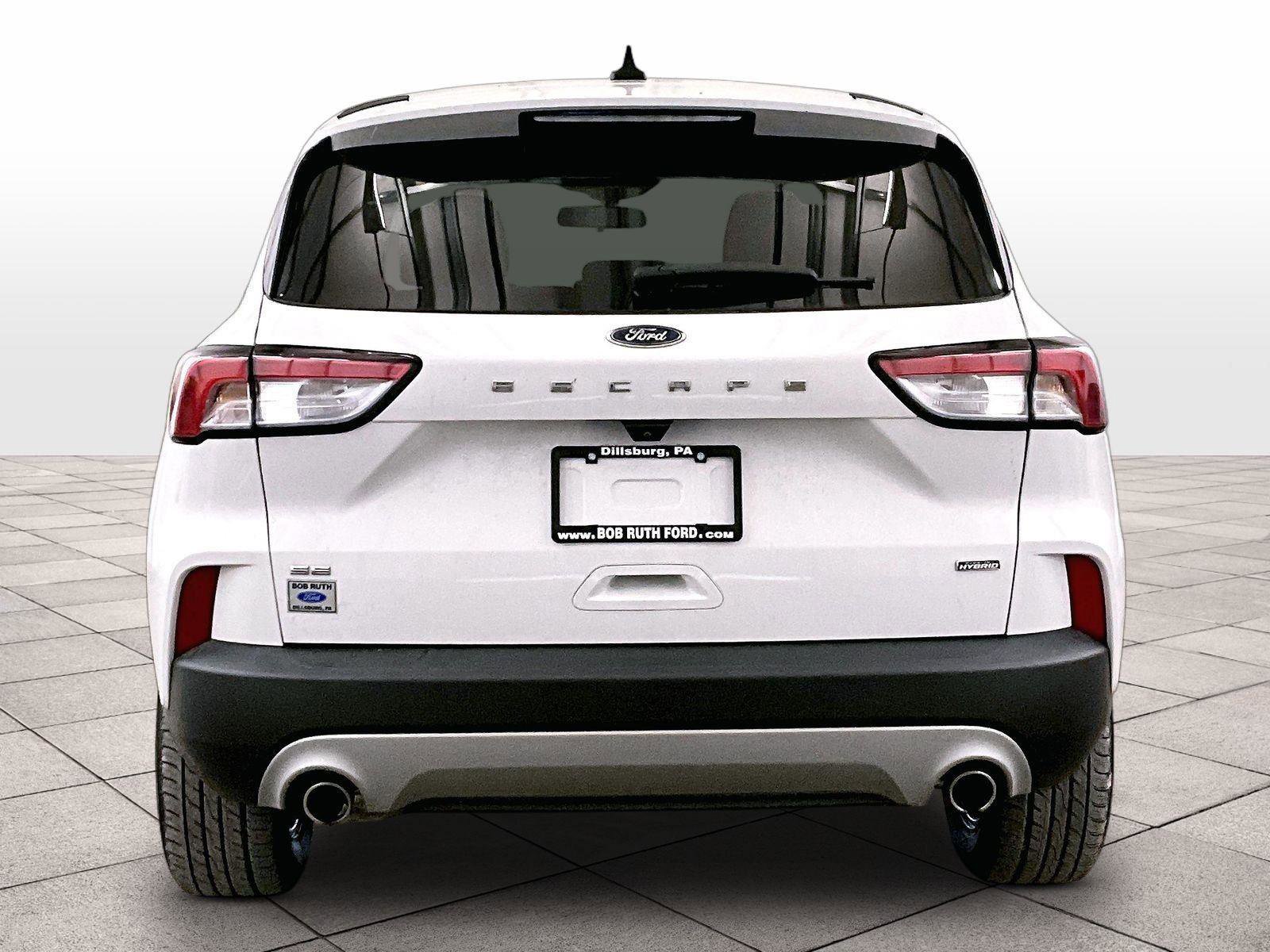 Certified 2022 Ford Escape SE w/ Convenience Package FWD image 4
