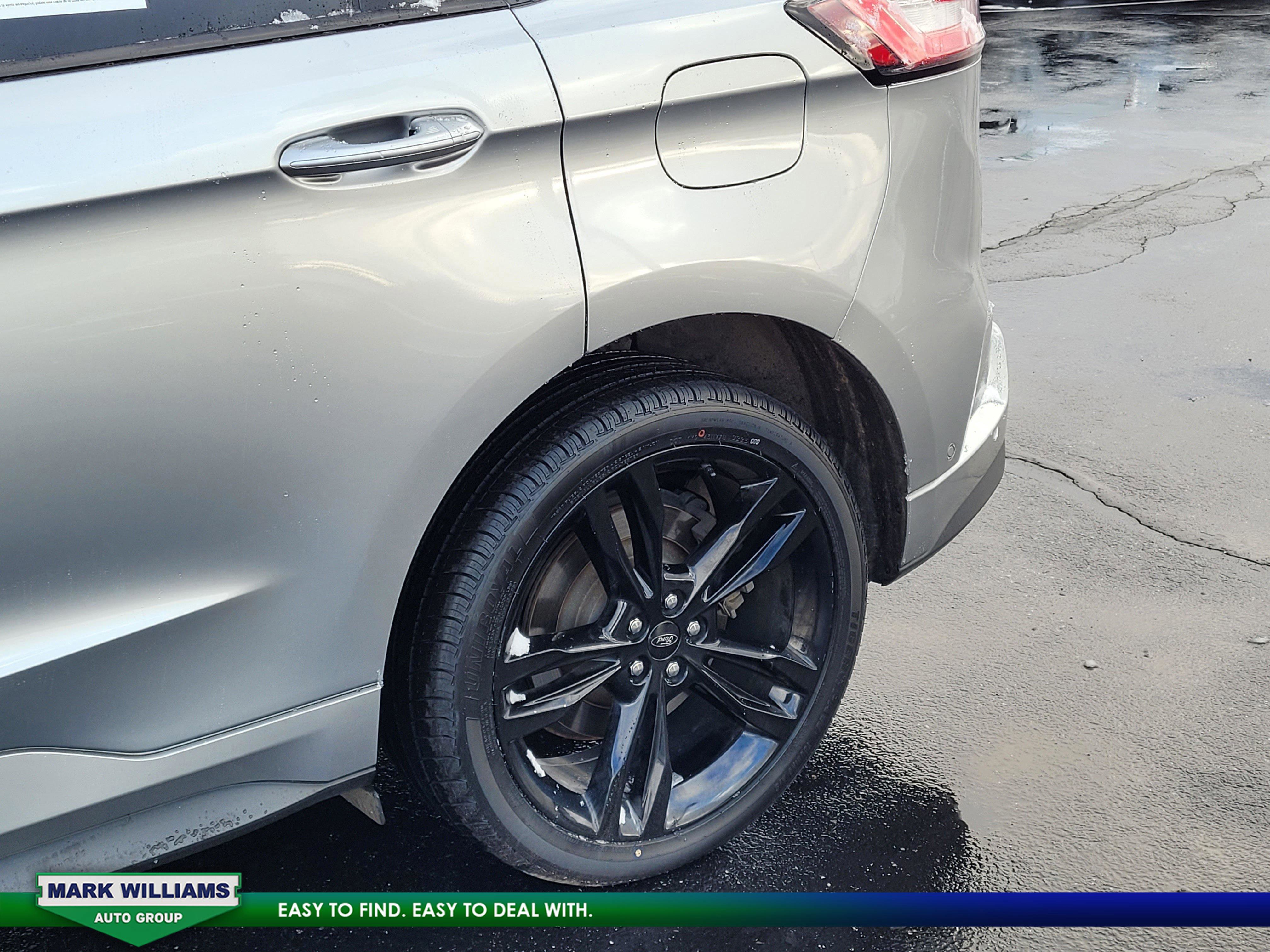 Certified 2020 Ford Edge ST w/ Equipment Group 401A image 10