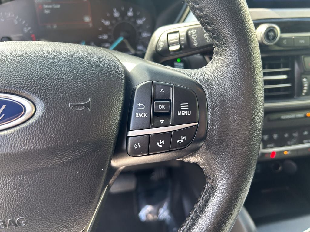 Certified 2020 Ford Escape SEL AWD/4WD image 30