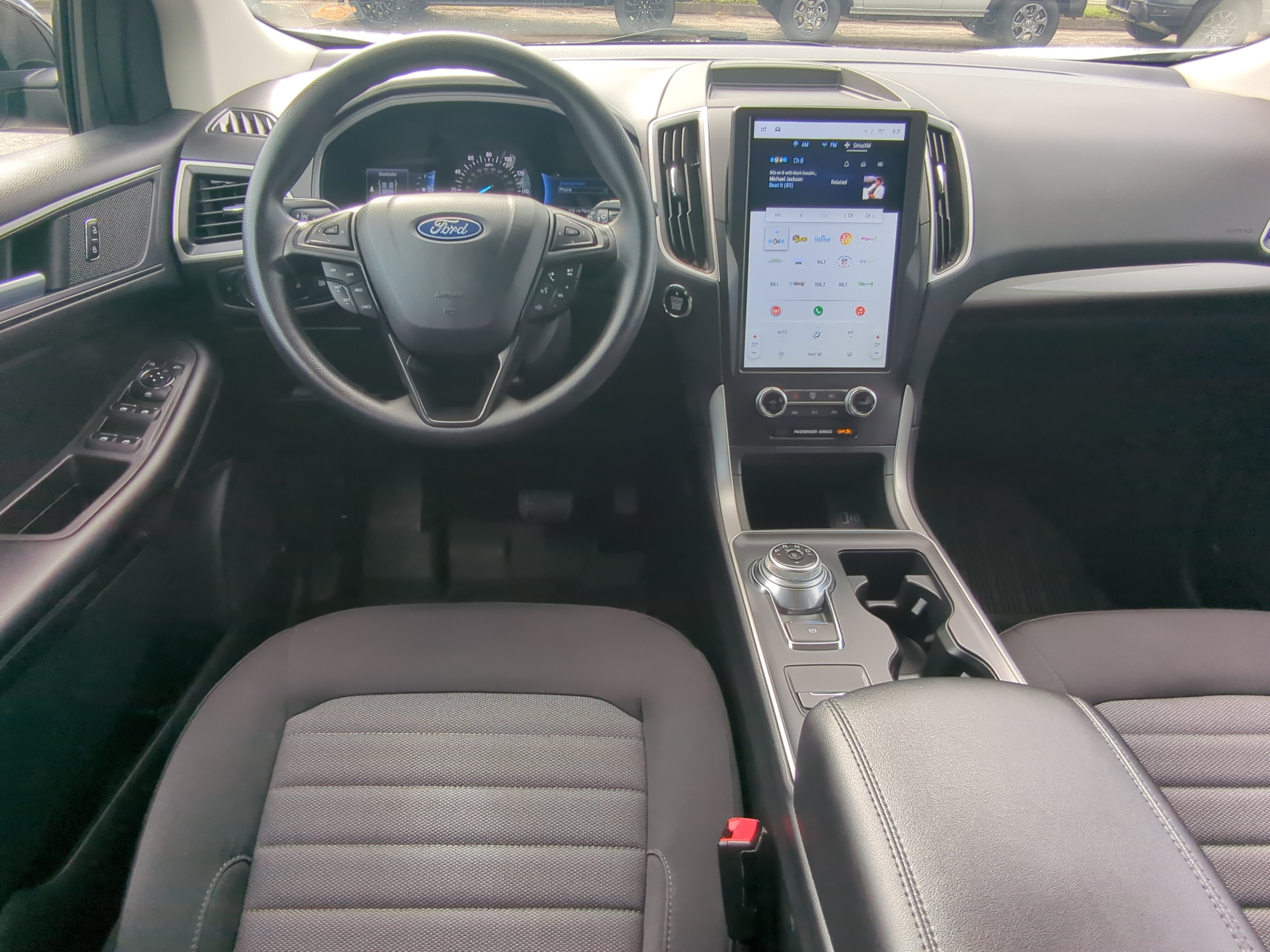 Certified 2024 Ford Edge SE w/ Black Appearance Package AWD/4WD image 14