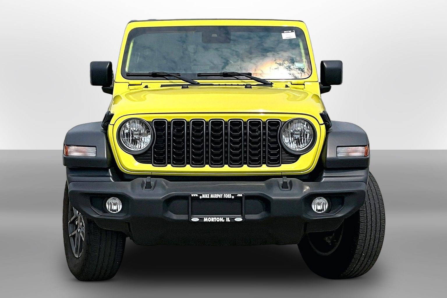 Used 2024 Jeep Wrangler Unlimited Sport AWD/4WD image 3