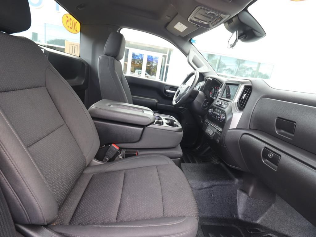 Used 2025 Chevrolet Silverado 1500 W/T RWD image 9