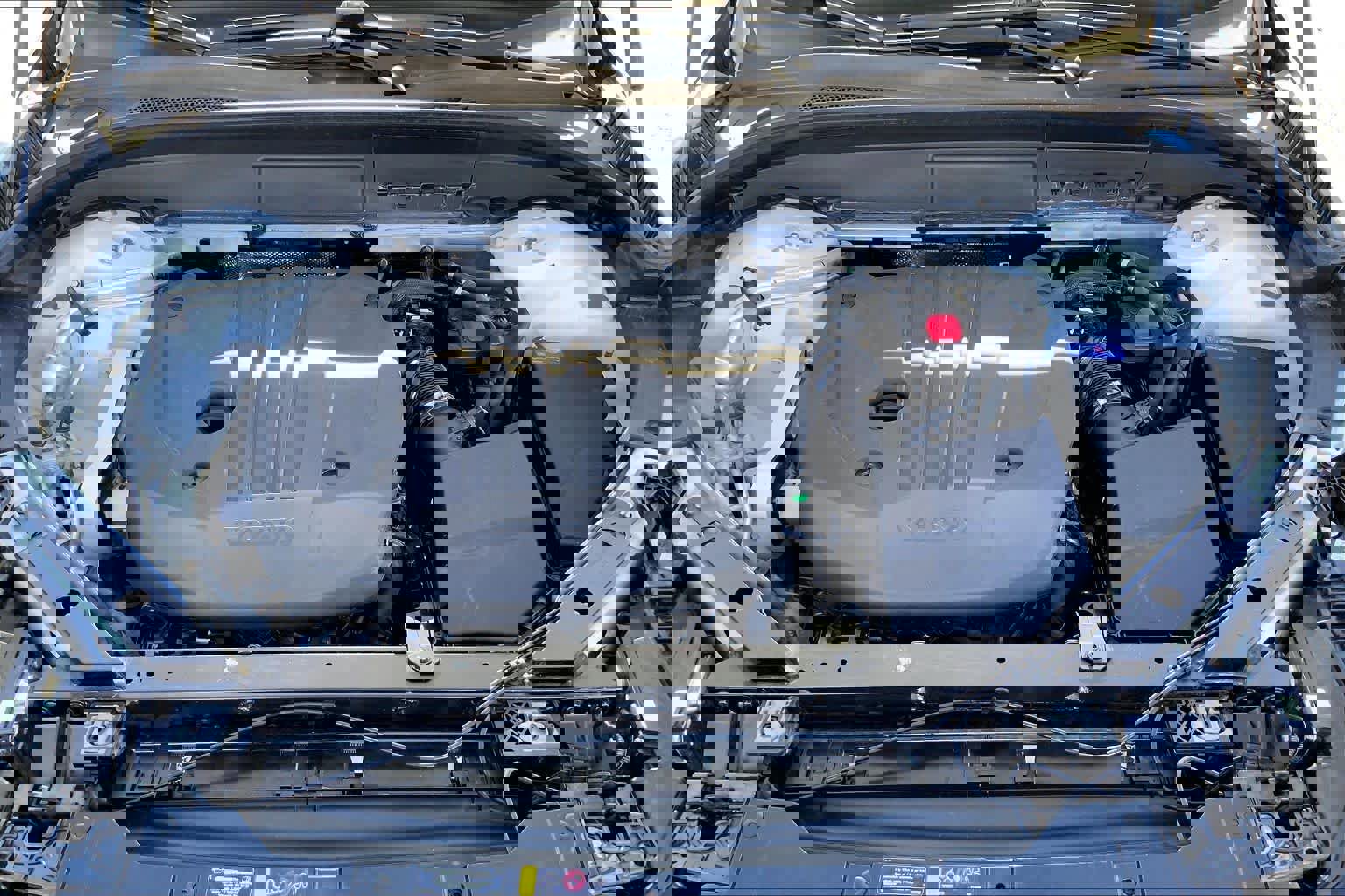 Used 2024 Volvo XC60 B5 Ultimate image 31