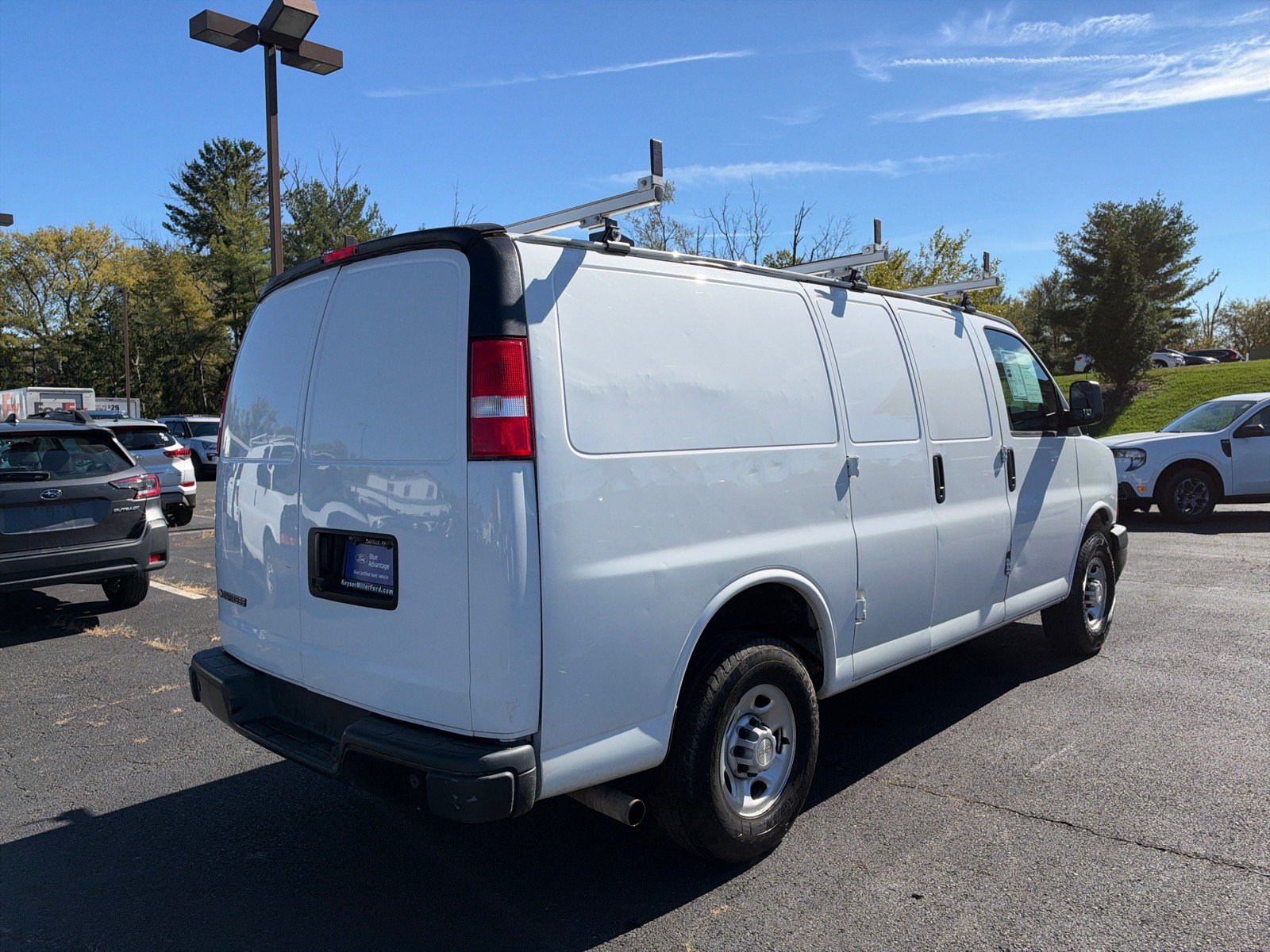 Used 2021 Chevrolet Express 2500 w/ Driver Convenience Package RWD image 11