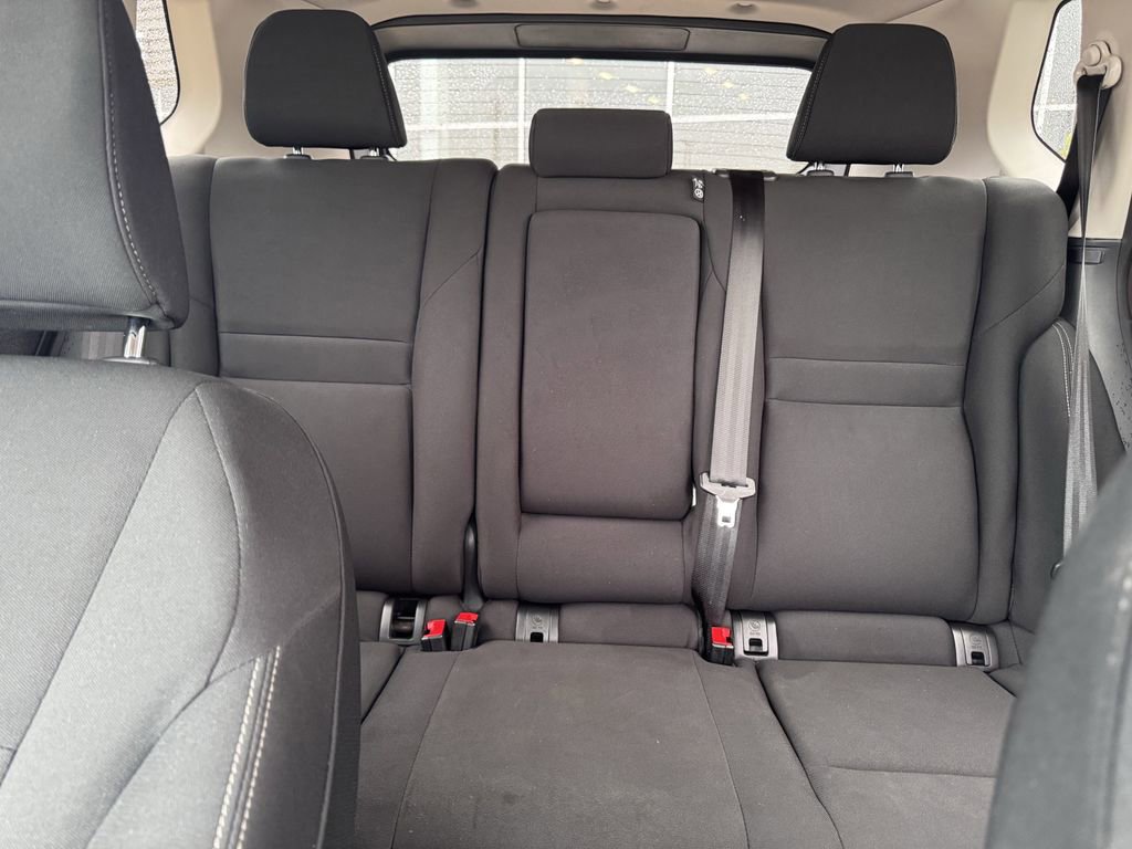 Used 2023 Nissan Rogue S image 26