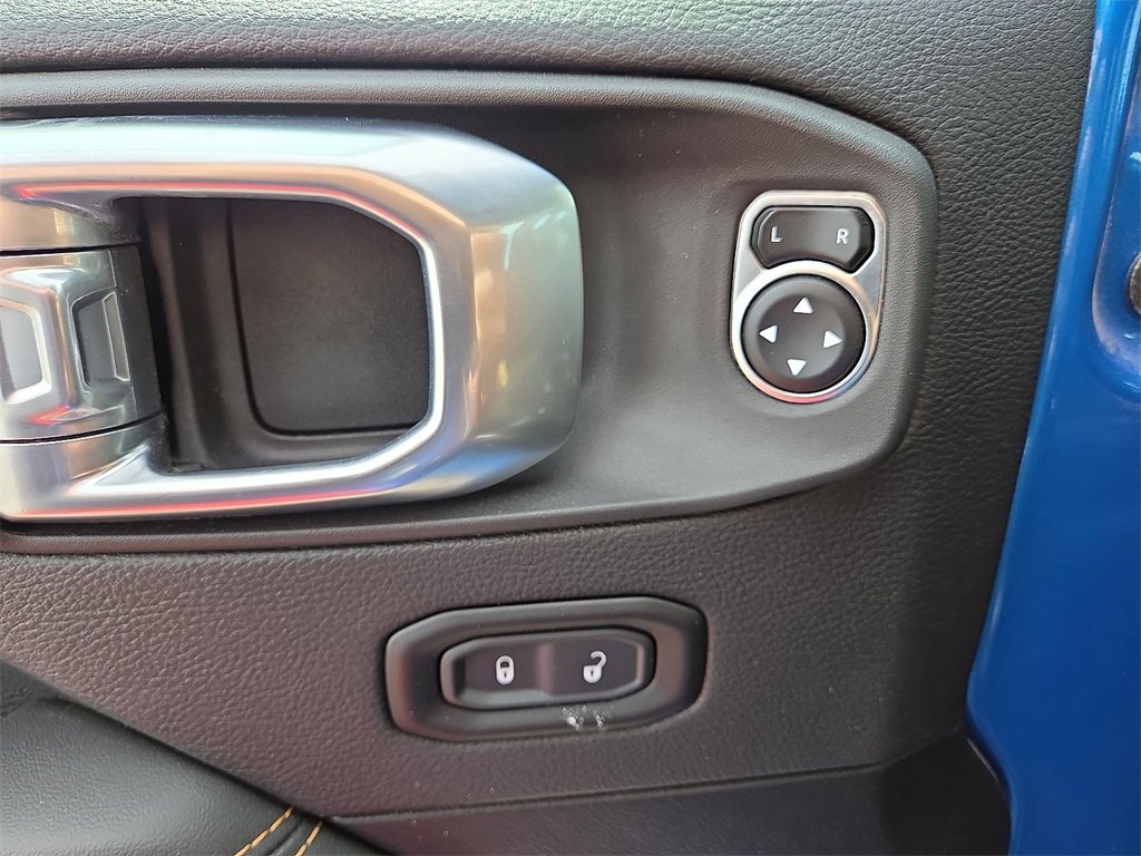 Used 2024 Jeep Gladiator Sport image 21