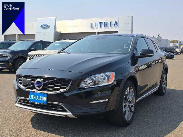 Used 2018 Volvo V60 T5 Cross Country w/ Convenience Package