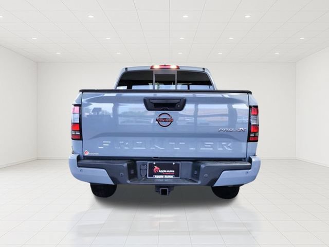 Used 2022 Nissan Frontier PRO-4X w/ Technology Package AWD/4WD image 5