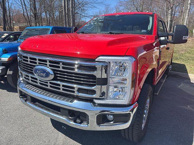 Certified 2025 Ford F350 XLT AWD/4WD image 2