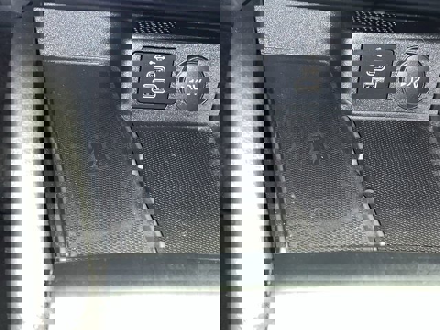 Certified 2024 Ford Escape Platinum image 33