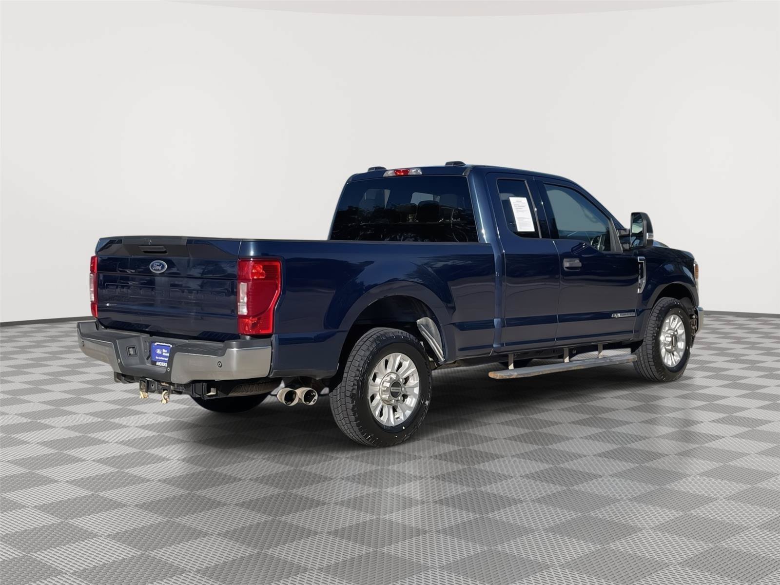 Certified 2020 Ford F250 XLT w/ XLT Value Package RWD image 7
