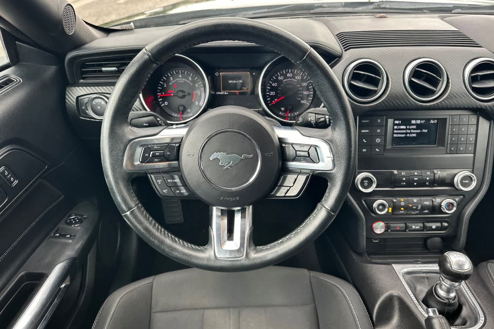 Certified 2020 Ford Mustang Coupe RWD image 15