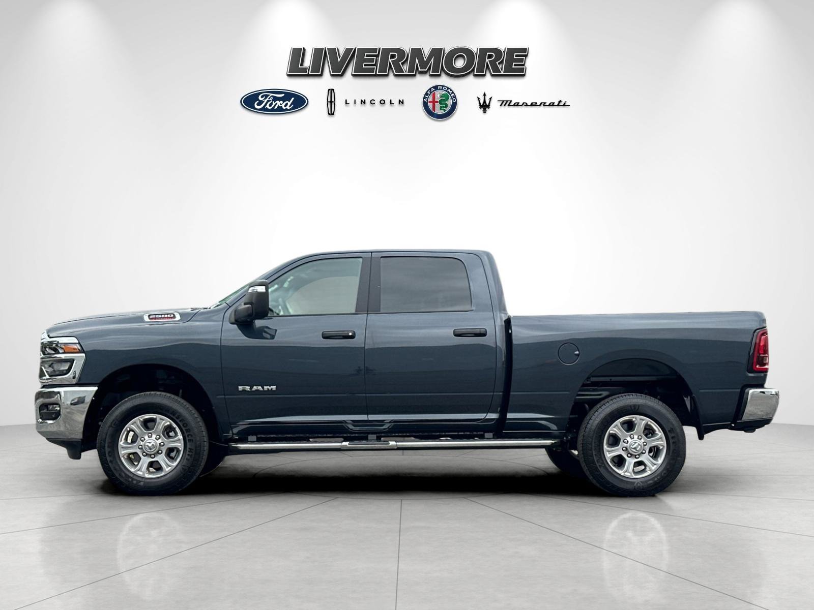 Used 2026 RAM 2500 Big Horn AWD/4WD image 6