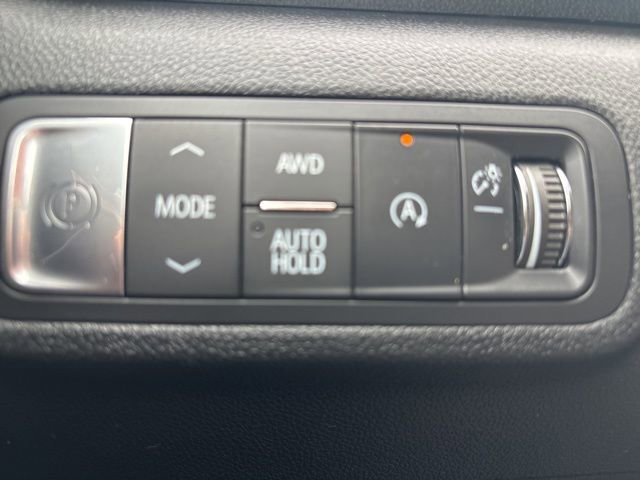 Used 2025 GMC Terrain Elevation image 15