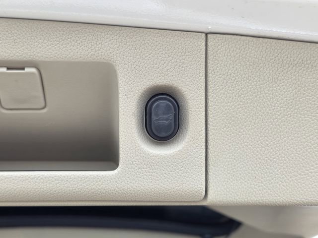 Used 2019 GMC Yukon XL Denali w/ Denali Ultimate Package image 29