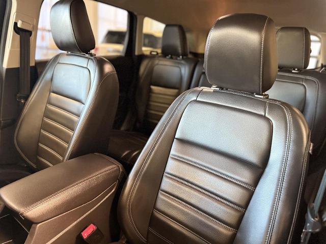 Certified 2019 Ford Escape SEL image 17