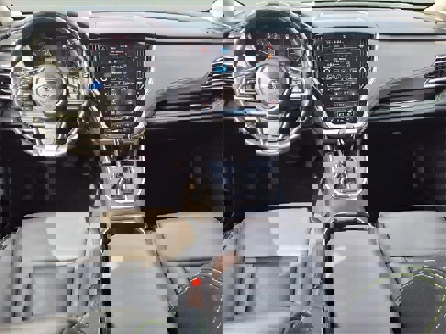 Used 2023 Subaru Outback Onyx Edition image 12