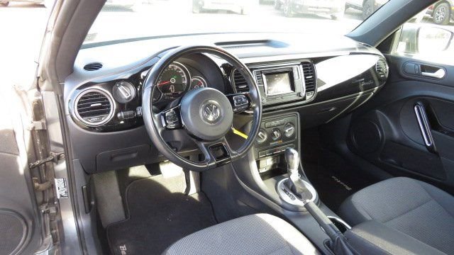 Used 2019 Volkswagen Beetle 2.0T S image 9