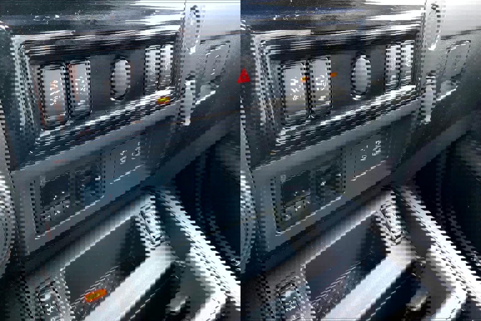 Used 2022 Nissan Titan PRO-4X w/ Pro-4x Convenience Package image 35