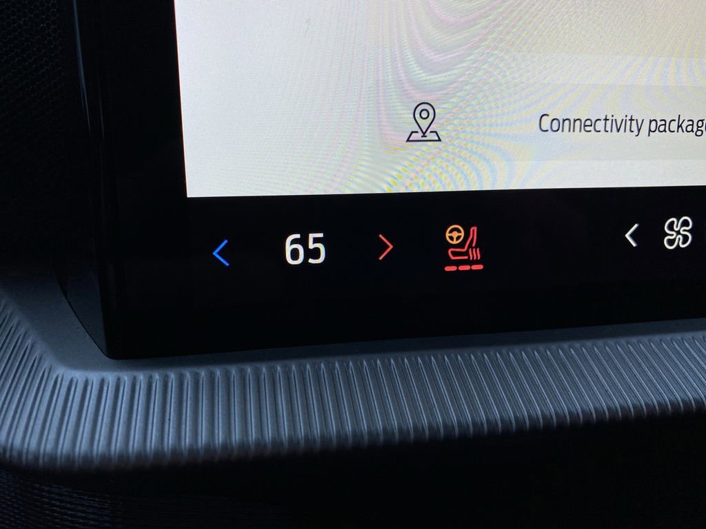 Certified 2025 Ford Explorer ST-Line image 9