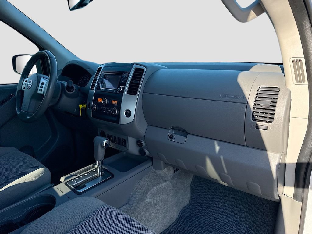 Used 2018 Nissan Frontier SV w/ Value Truck Package RWD image 29