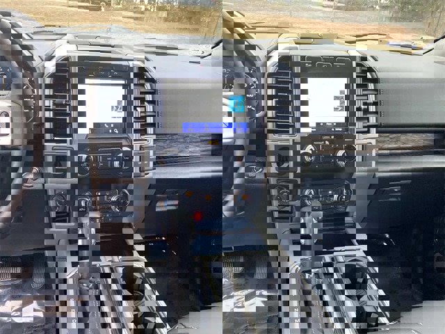 Certified 2019 Ford F150 Lariat w/ Equipment Group 502A Luxury image 50