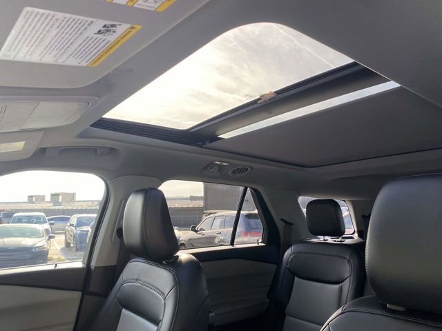 Certified 2023 Ford Explorer XLT w/ Equipment Group 202A image 17