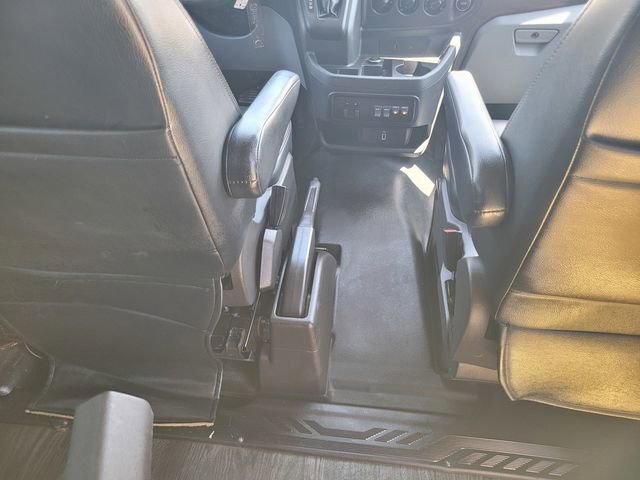 Certified 2019 Ford Transit 350 XL RWD image 15