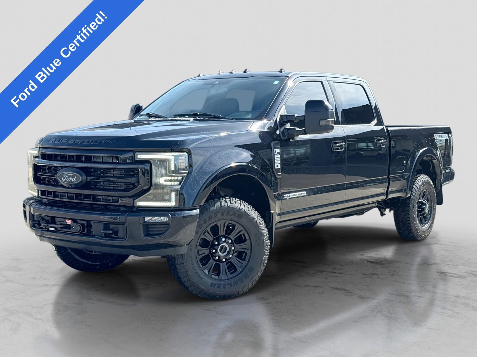 Certified 2022 Ford F250 Lariat w/ Tremor Off-Road Package AWD/4WD 360° Tour