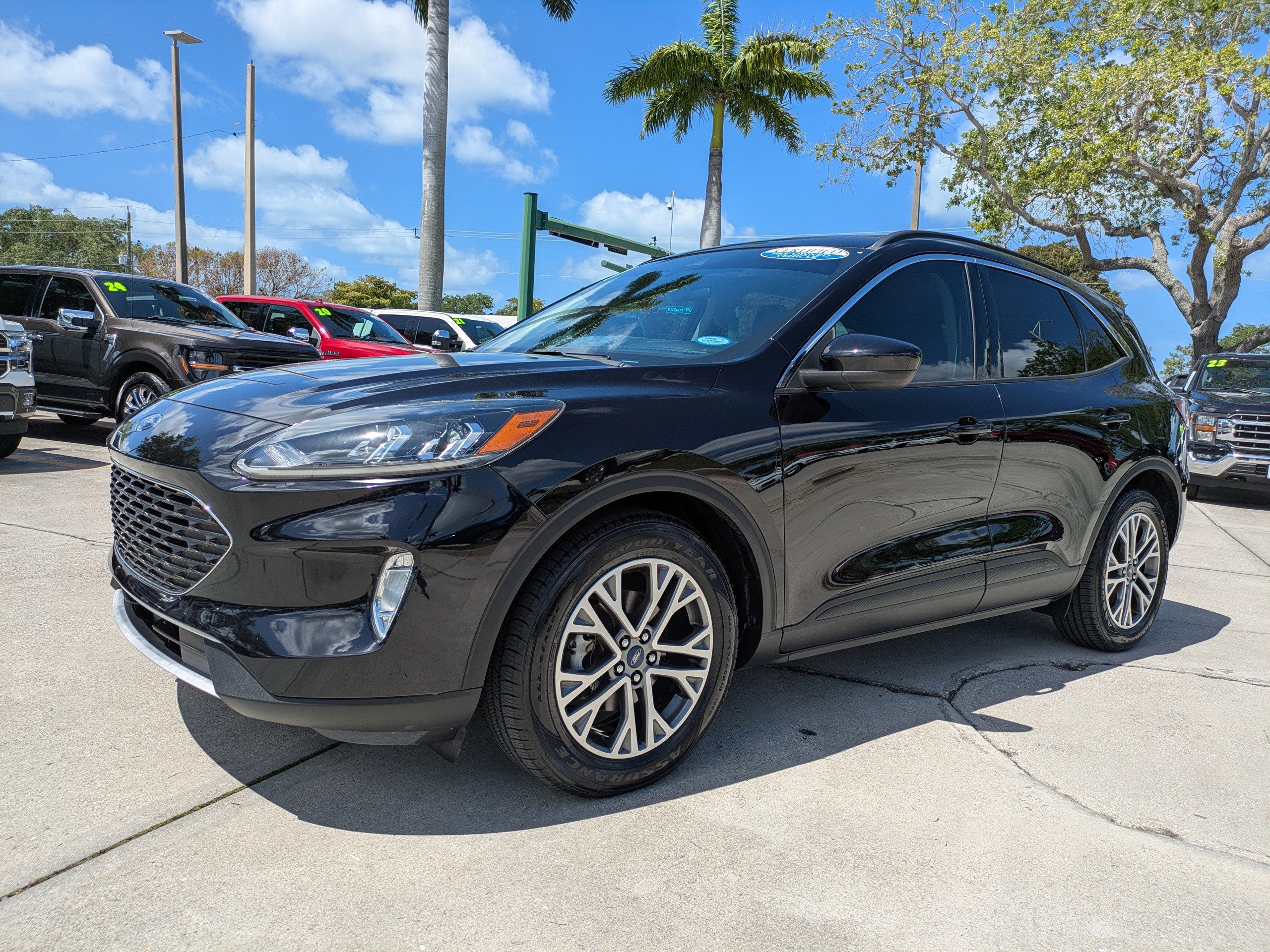 Certified 2021 Ford Escape SEL w/ Technology Package FWD image 7