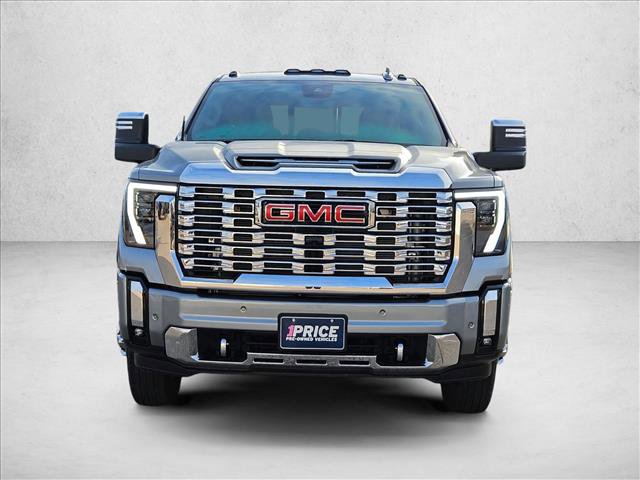 Used 2025 GMC Sierra 3500 Denali w/ Denali Reserve Package AWD/4WD image 9