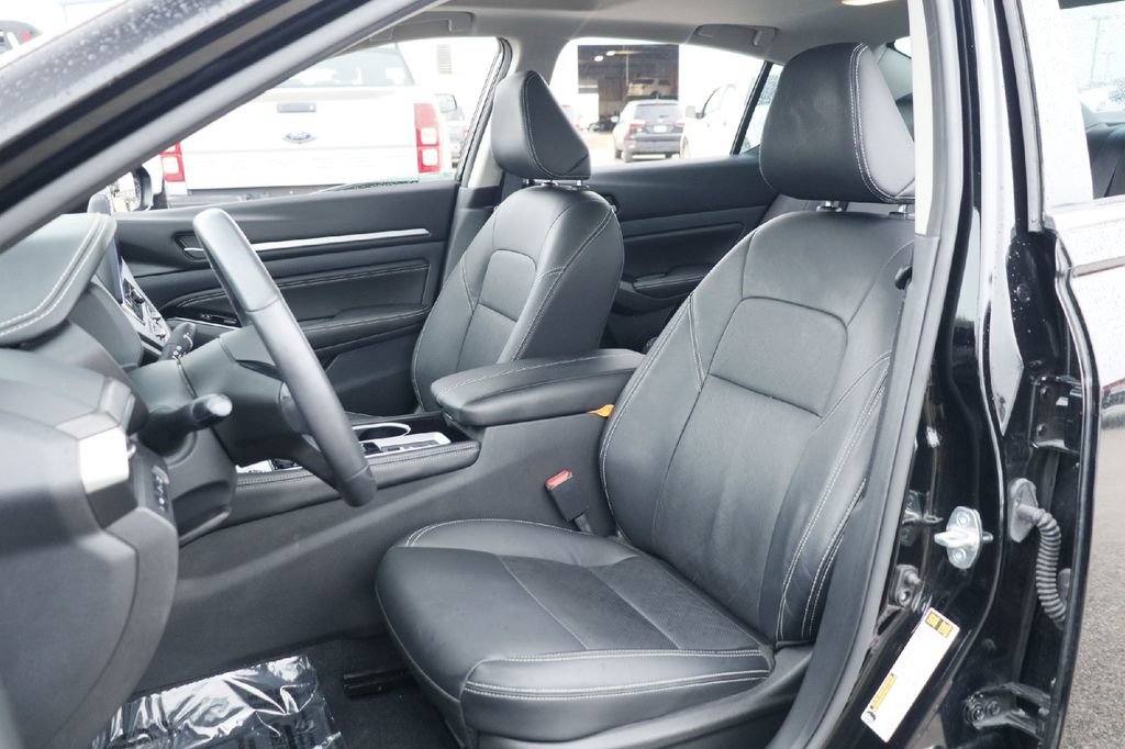 Used 2023 Nissan Altima 2.5 SL FWD image 5