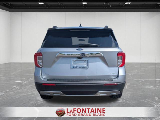 Certified 2023 Ford Explorer XLT w/ Equipment Group 202A AWD/4WD image 4