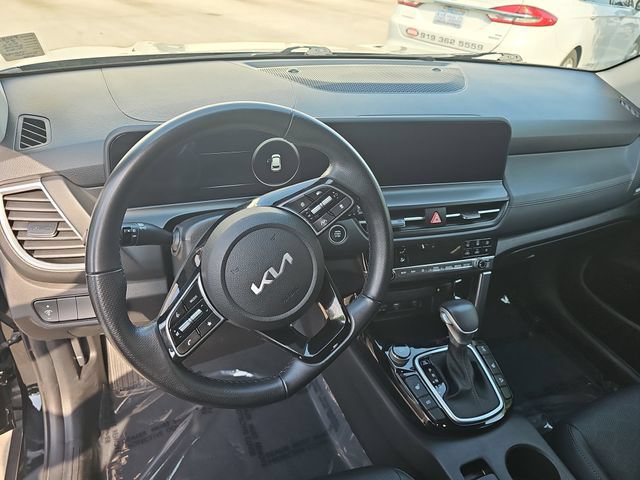 Used 2024 Kia Seltos SX AWD/4WD image 16