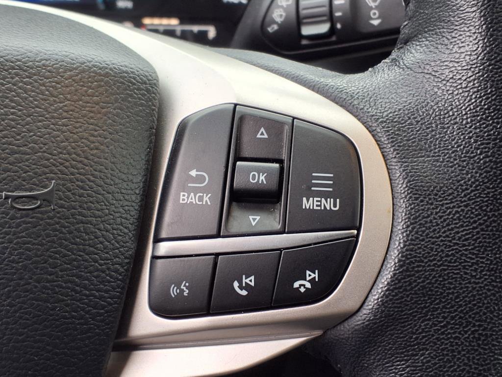 Certified 2022 Ford Explorer XLT w/ Equipment Group 202A image 24