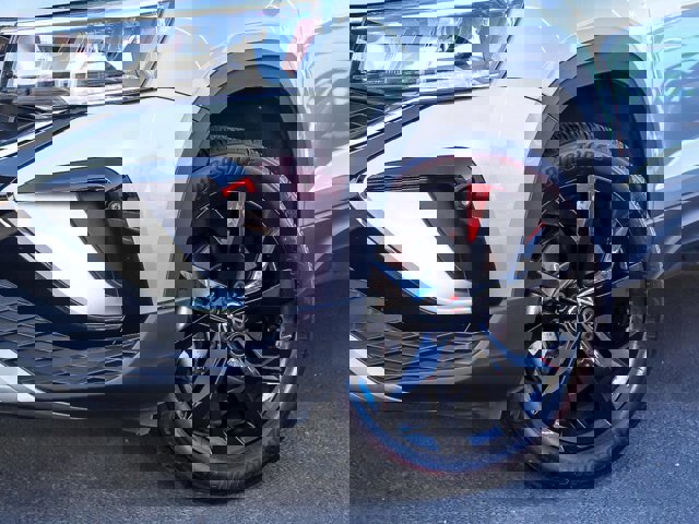 Used 2023 Volkswagen Taos SE w/ Black Wheel Package image 10