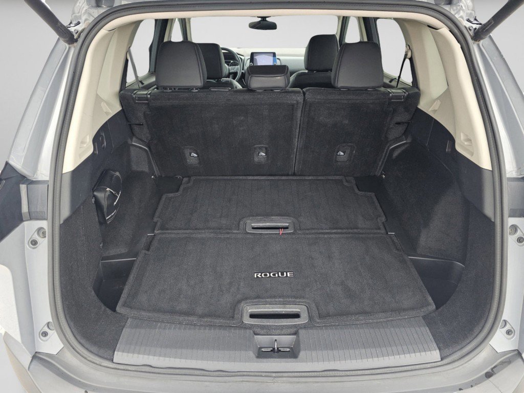 Used 2021 Nissan Rogue SL image 25