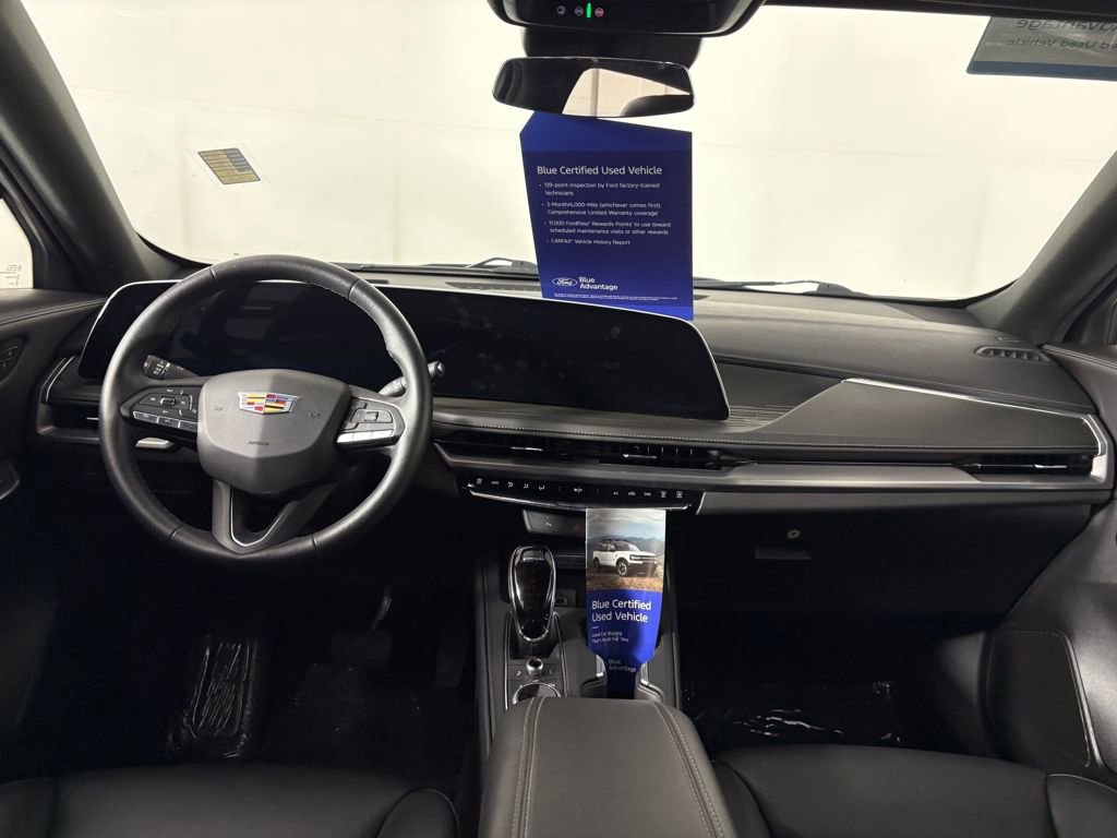 Used 2024 Cadillac XT4 Premium Luxury image 27
