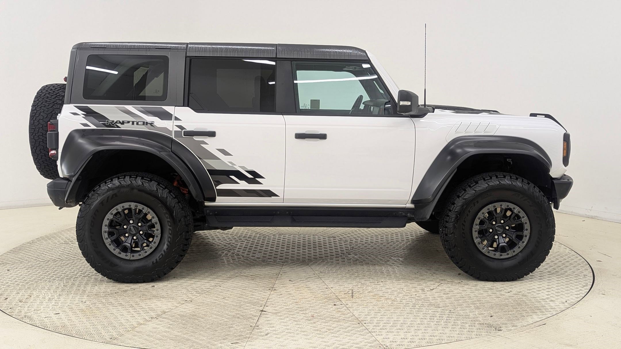 Certified 2023 Ford Bronco Raptor image 8