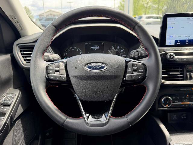 Certified 2022 Ford Escape SEL w/ SEL Stealth AWD Package image 13