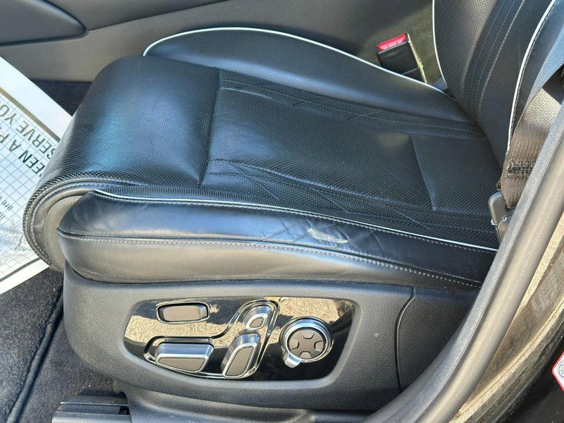 Used 2019 Kia K900 Luxury w/ VIP Package image 21