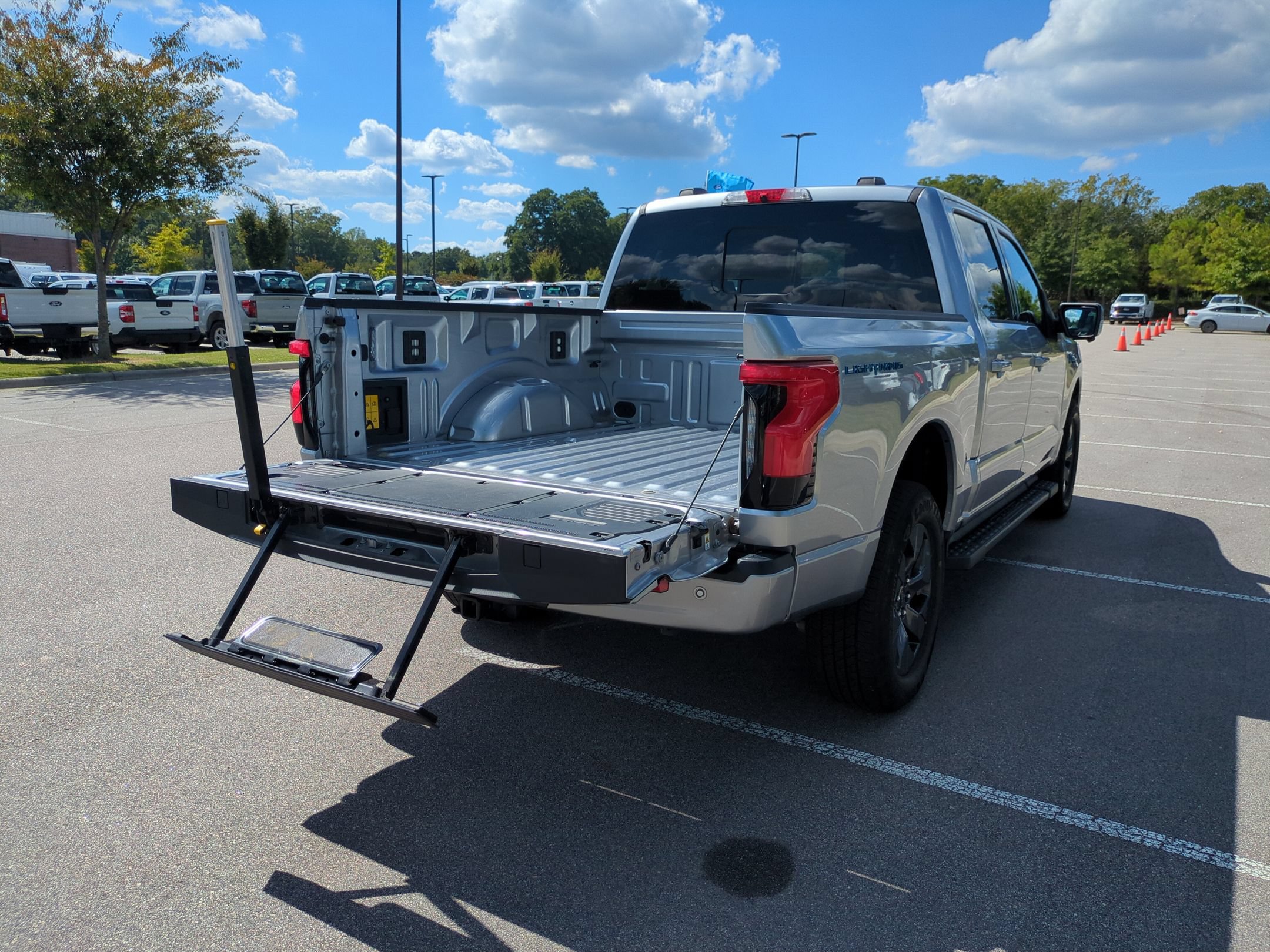 Certified 2025 Ford F150 Lightning Lariat AWD/4WD image 45