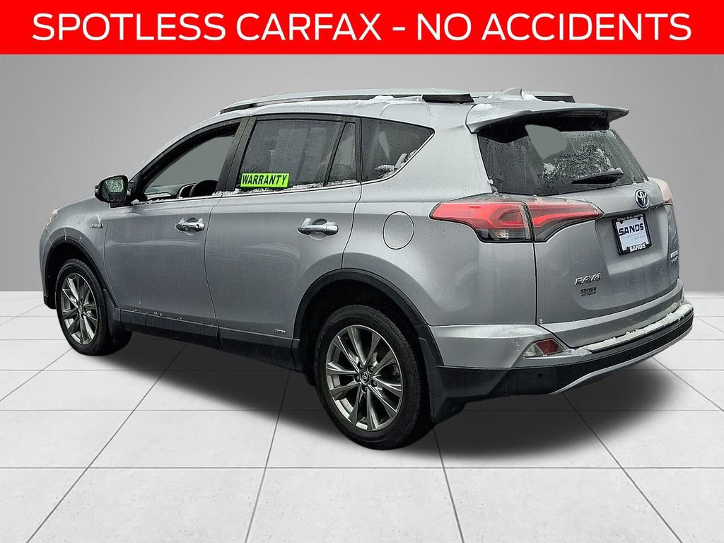 Used 2018 Toyota RAV4 Limited image 4