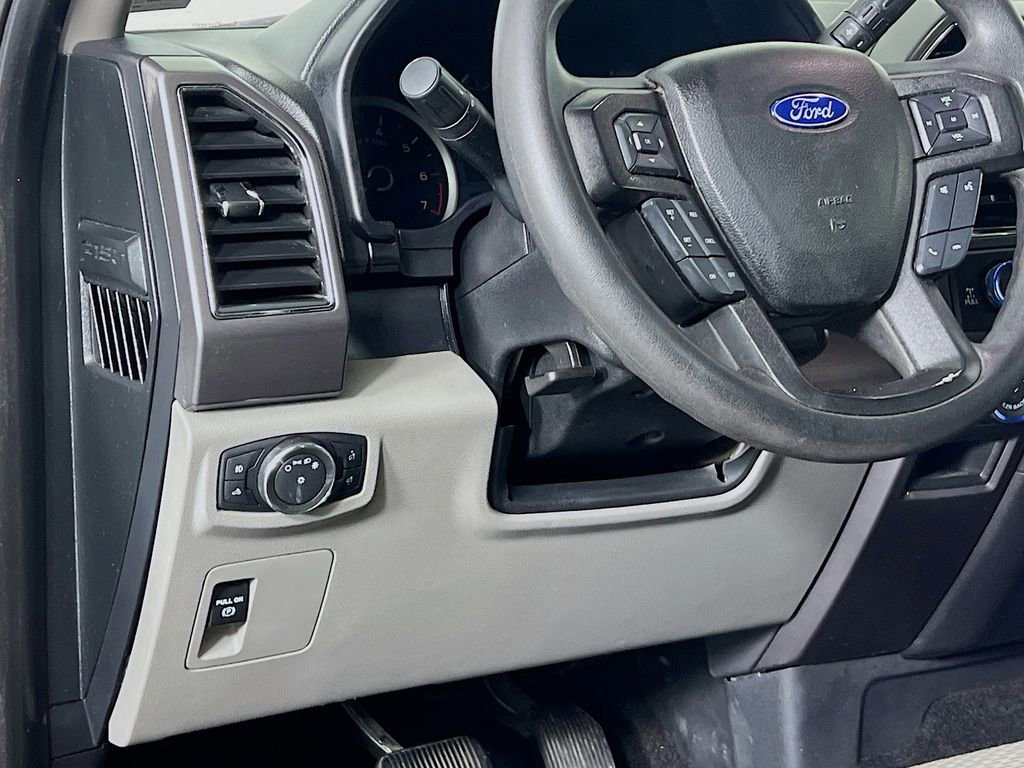Certified 2018 Ford F150 XLT w/ Trailer Tow Package AWD/4WD image 12