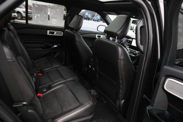 Certified 2022 Ford Explorer ST-Line w/ Class IV Trailer Tow Package image 40