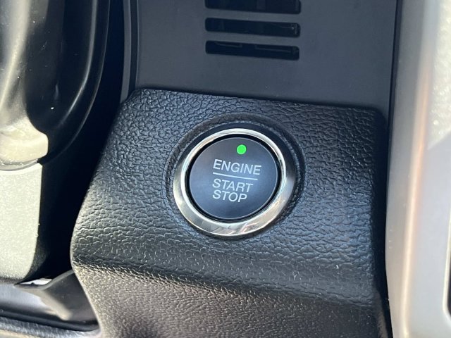 Certified 2020 Ford F250 Lariat w/ Tremor Off-Road Package AWD/4WD image 24