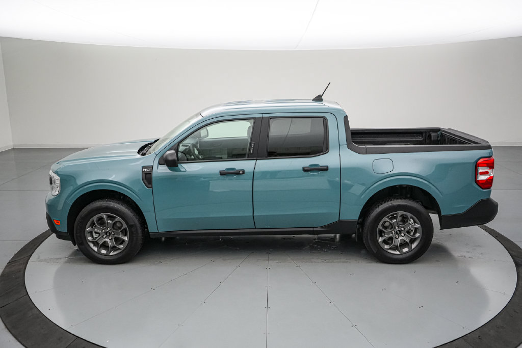 Certified 2023 Ford Maverick XLT FWD image 8