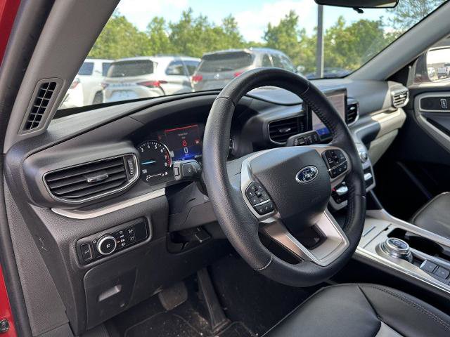 Certified 2023 Ford Explorer XLT w/ Equipment Group 202A AWD/4WD image 20