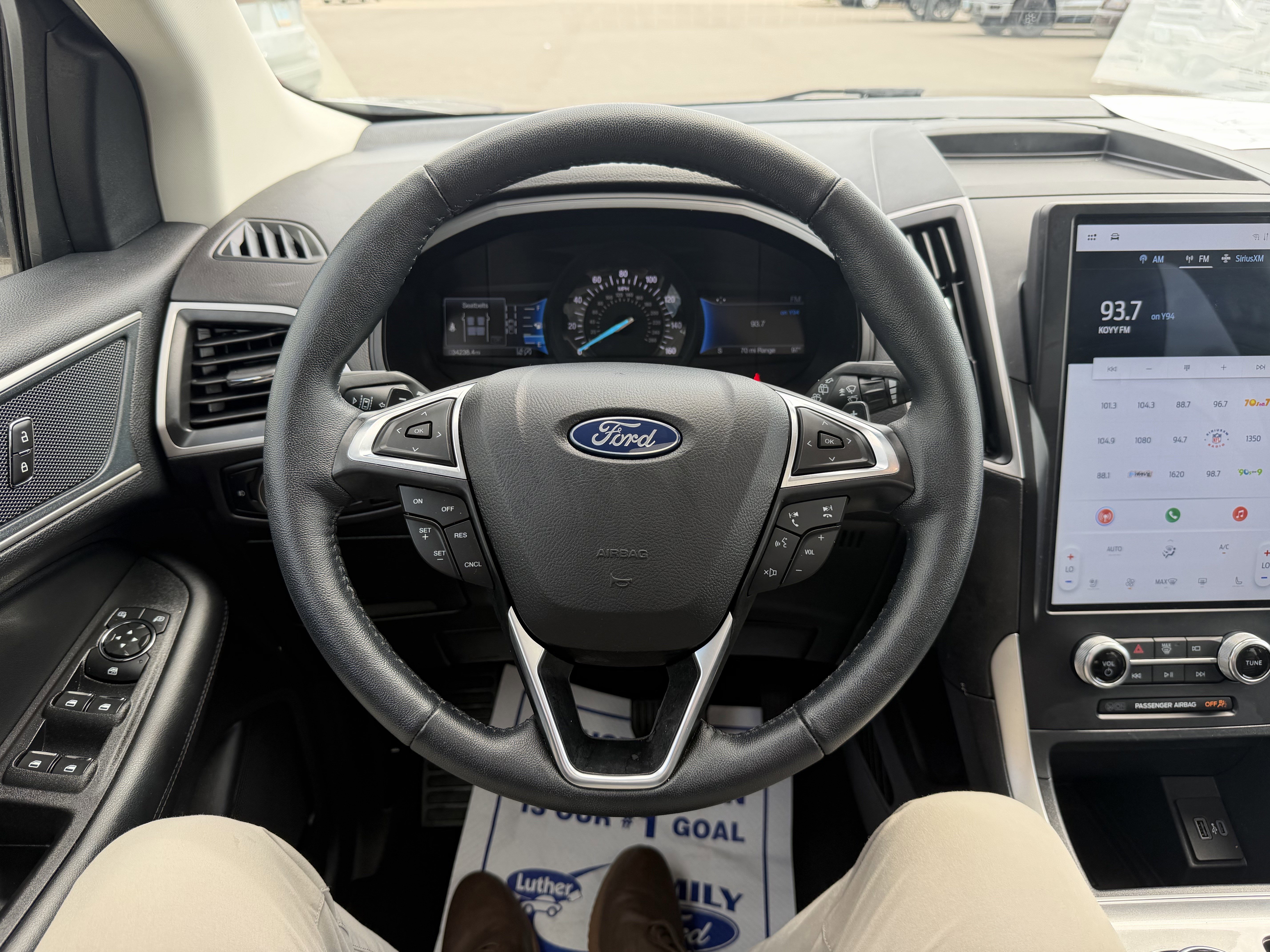 Certified 2024 Ford Edge SEL w/ Convenience Package AWD/4WD image 6